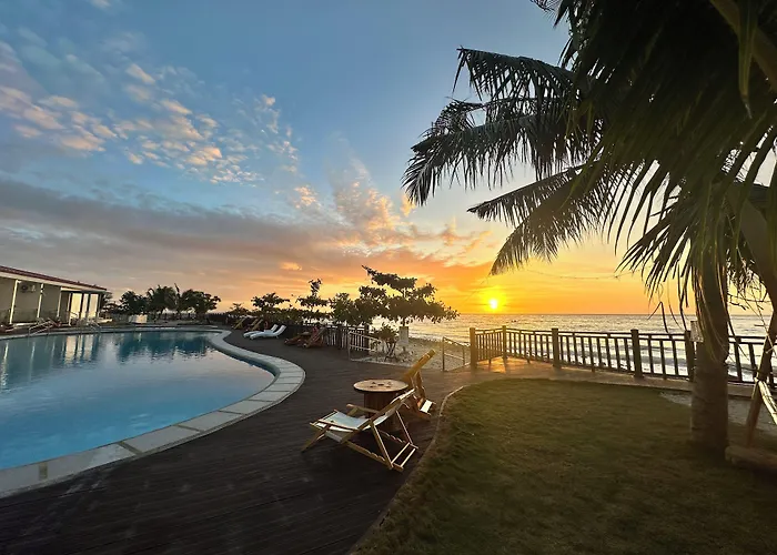 W Golf Resort Oslob