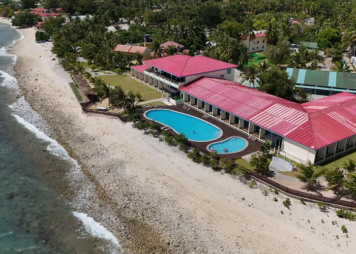 Resort W Golf Oslob